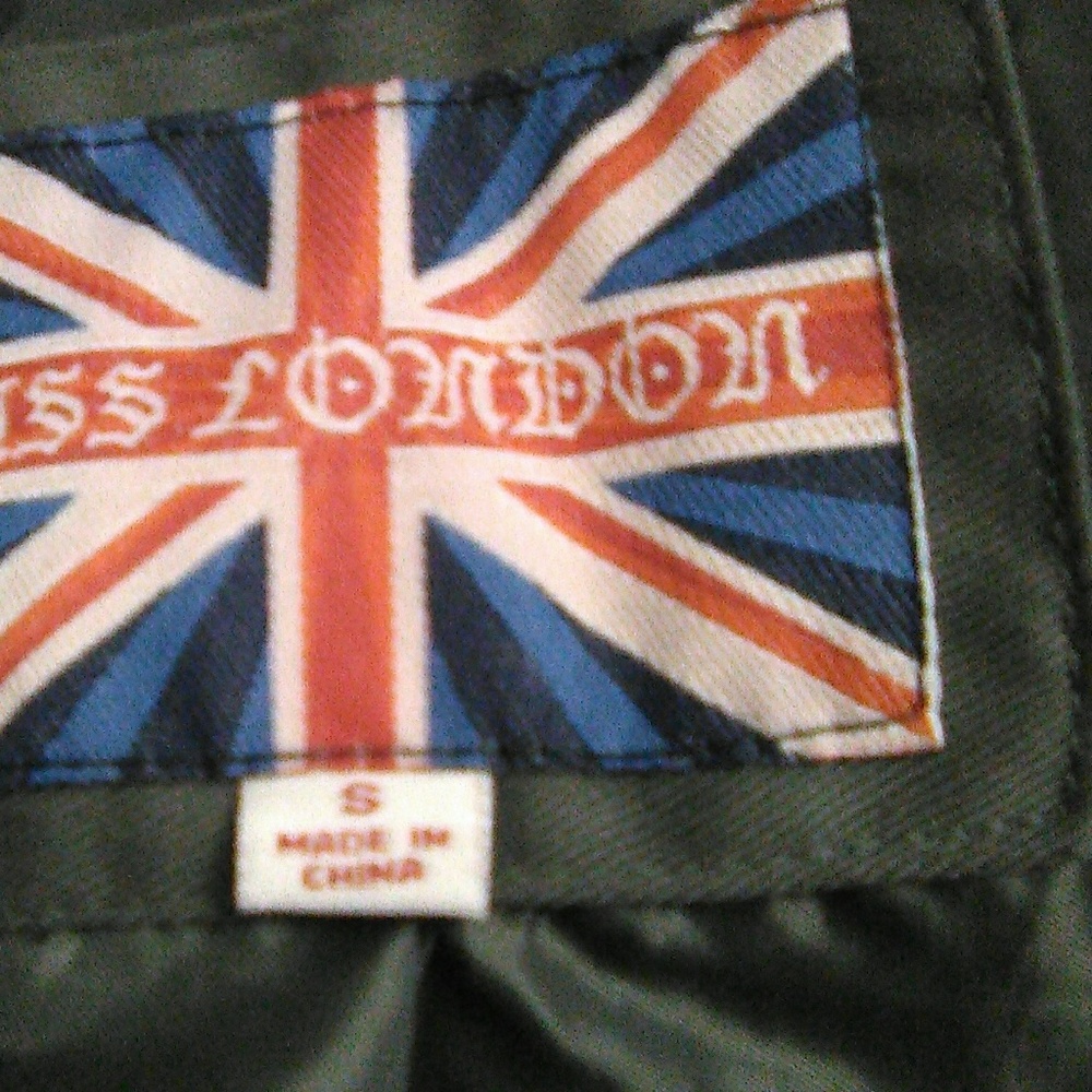 Jacket - Picture 3 of 4